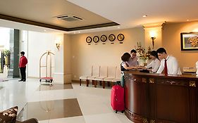 White Lion Hotel
